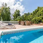 108-villa, 2 Minutes Walk To The Beach, Heated Pool Vila