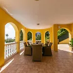 108-villa, 2 Minutes Walk To The Beach, Heated Pool