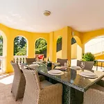 108-villa, 2 Minutes Walk To The Beach, Heated Pool Vila