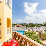 Vila 108-villa, 2 Minutes Walk To The Beach, Heated Pool *