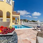 108-villa, 2 Minutes Walk To The Beach, Heated Pool Vila Màlaga