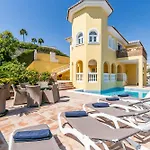 108-villa, 2 Minutes Walk To The Beach, Heated Pool Màlaga
