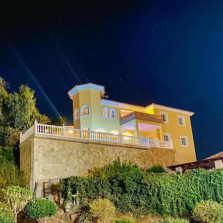 Villa 108-villa, 2 Minutes Walk To The Beach, Heated Pool *