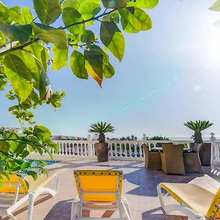 Villa 108-villa, 2 Minutes Walk To The Beach, Heated Pool