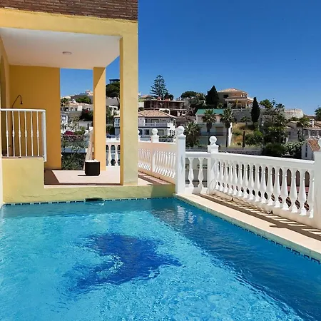 Villa 108-villa, 2 Minutes Walk To The Beach, Heated Pool *